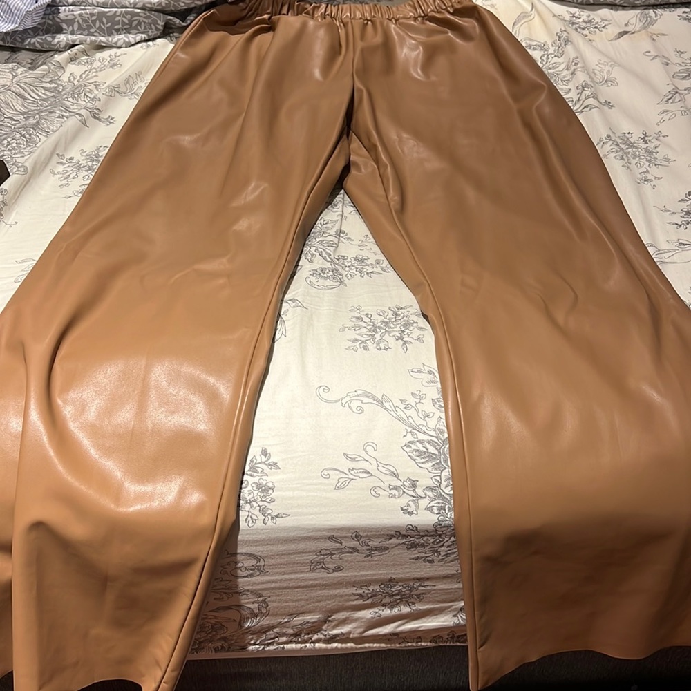 Deveaux faux leather pants. Carmel color. Elastic waist. Sue 6 but fits like 8.